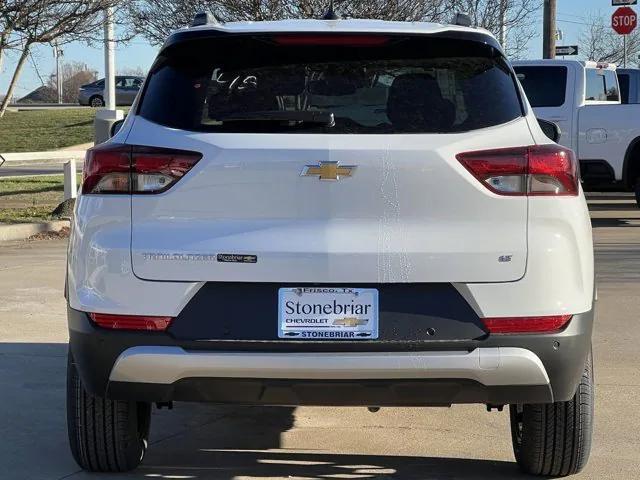 new 2025 Chevrolet TrailBlazer car, priced at $28,475