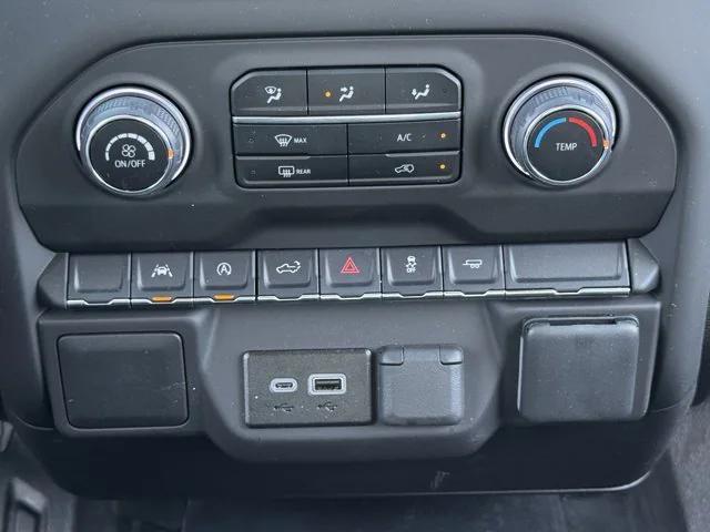 new 2025 Chevrolet Silverado 1500 car, priced at $40,645