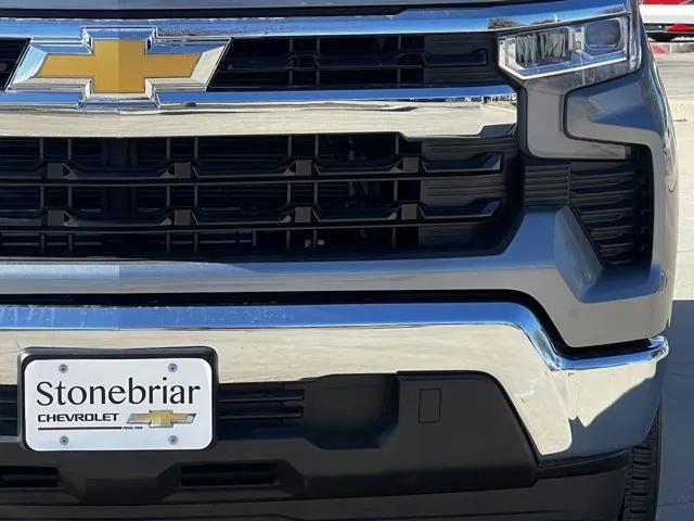 new 2025 Chevrolet Silverado 1500 car, priced at $40,560