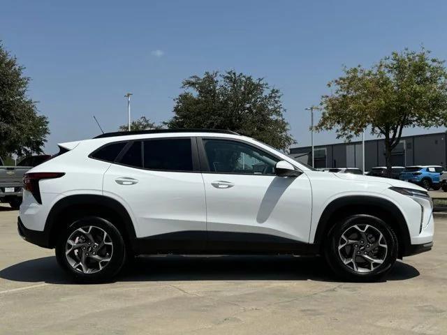 new 2025 Chevrolet Trax car, priced at $24,050