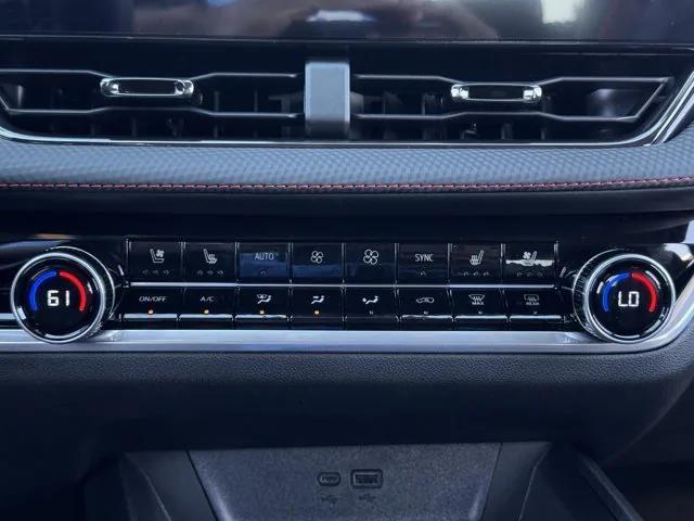 new 2026 Chevrolet Equinox car, priced at $28,545