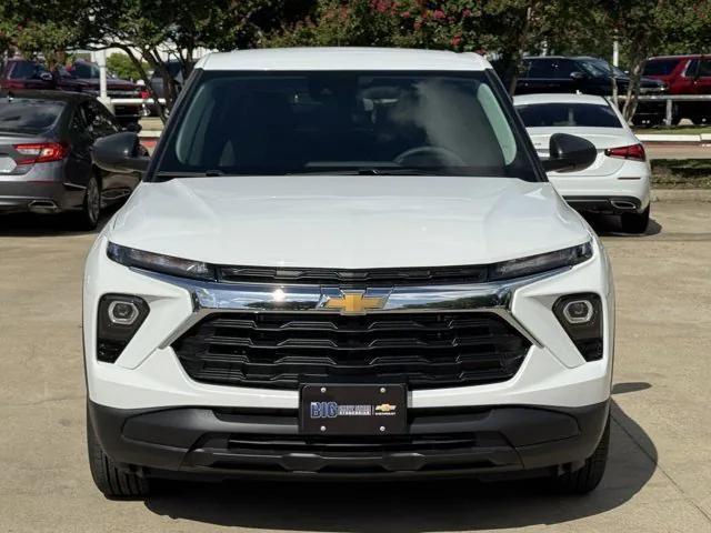 new 2026 Chevrolet TrailBlazer car, priced at $22,677