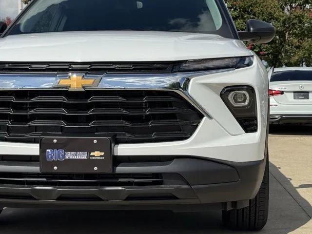 new 2026 Chevrolet TrailBlazer car, priced at $22,677