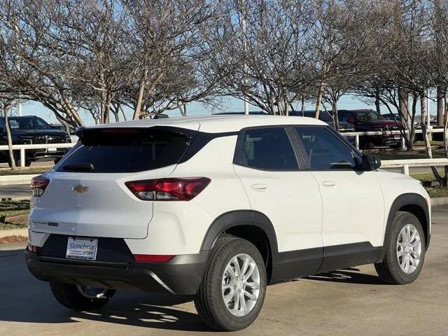 new 2025 Chevrolet TrailBlazer car, priced at $24,395