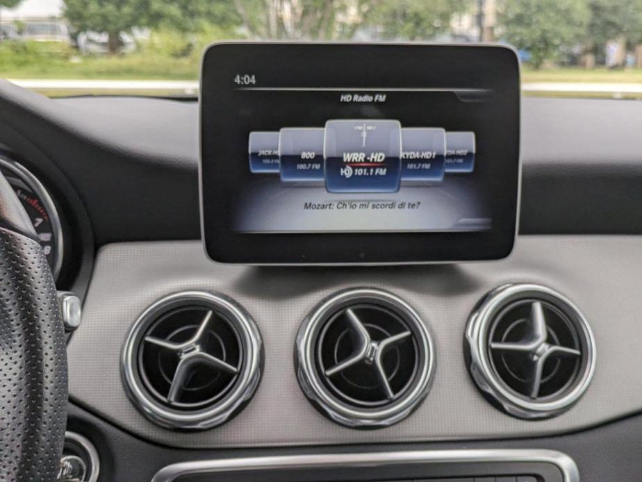 used 2020 Mercedes-Benz GLA 250 car, priced at $25,300