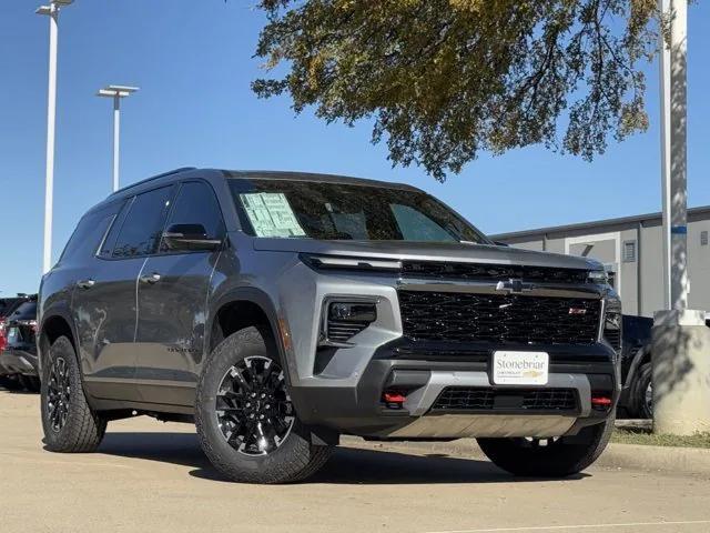 new 2025 Chevrolet Traverse car, priced at $55,405