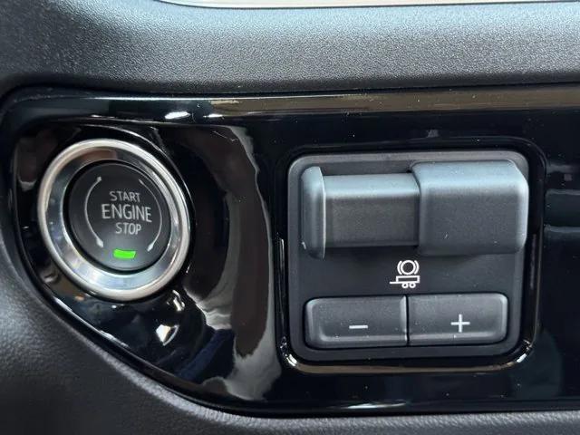 new 2025 Chevrolet Silverado 1500 car