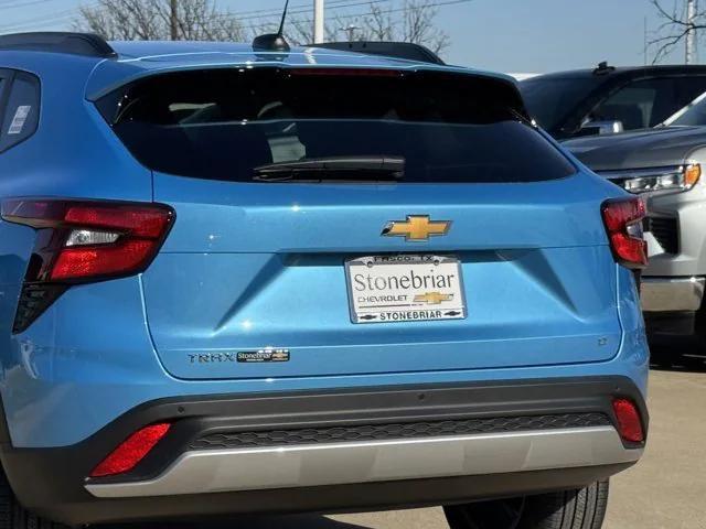 new 2025 Chevrolet Trax car, priced at $24,418