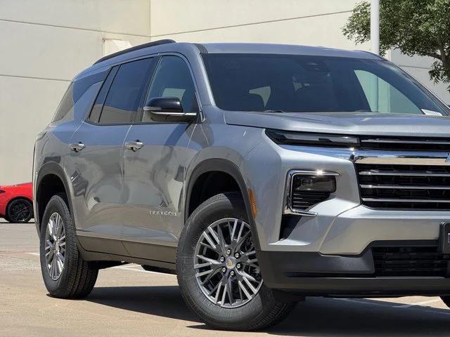 new 2025 Chevrolet Traverse car, priced at $41,688