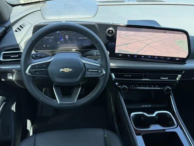 new 2025 Chevrolet Traverse car, priced at $41,688