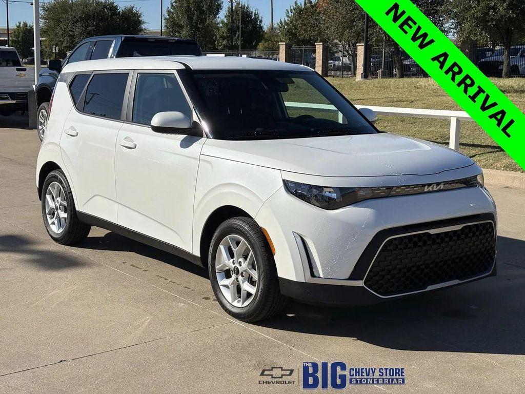 used 2024 Kia Soul car, priced at $18,500