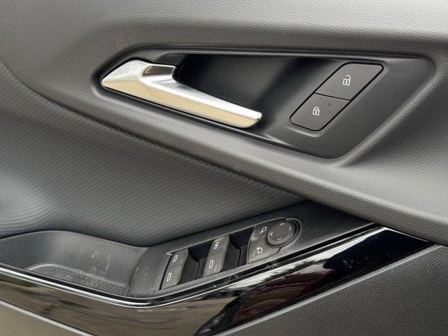 new 2026 Chevrolet Equinox car, priced at $29,575