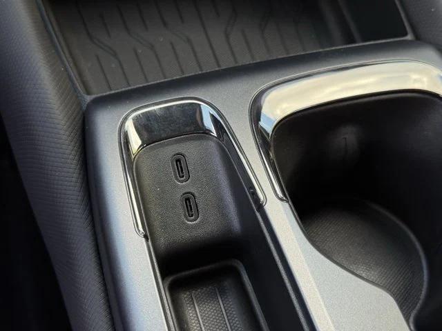 new 2026 Chevrolet Equinox EV car, priced at $43,081