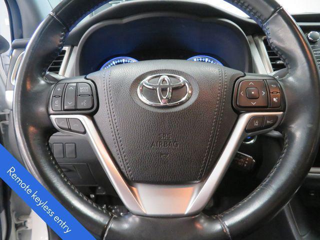 used 2019 Toyota Highlander car, priced at $25,488