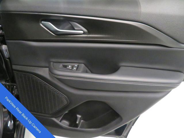 used 2023 Jeep Grand Cherokee car, priced at $32,428