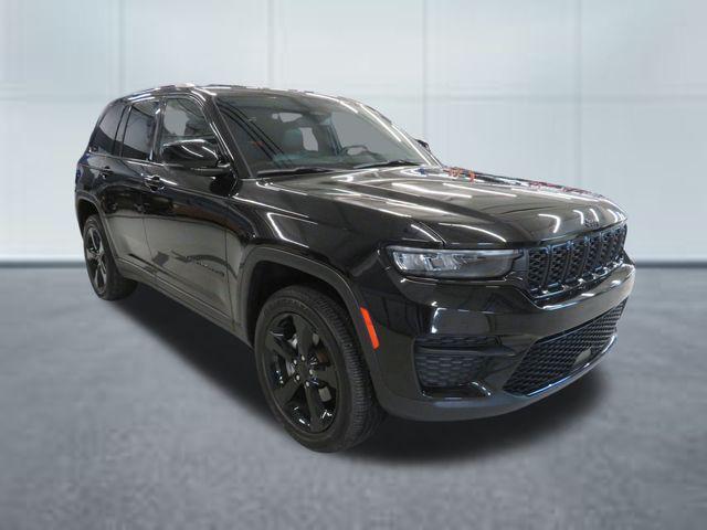 used 2023 Jeep Grand Cherokee car, priced at $34,788