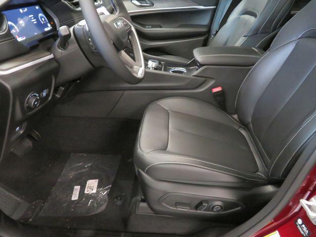new 2025 Jeep Grand Cherokee L car, priced at $45,629