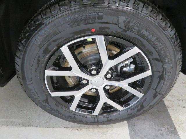 new 2025 Jeep Grand Cherokee L car, priced at $45,629