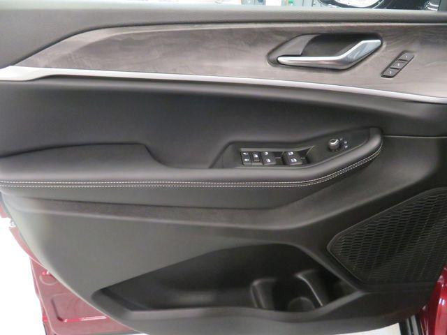 new 2025 Jeep Grand Cherokee L car, priced at $45,629