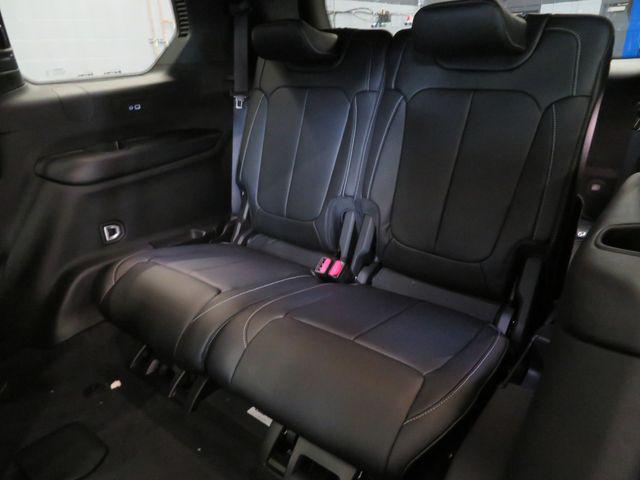 new 2025 Jeep Grand Cherokee L car, priced at $45,629