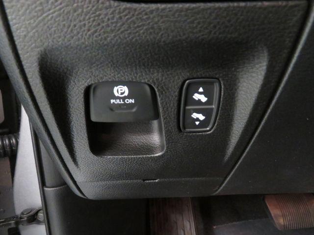 new 2025 Ram 1500 car, priced at $49,221