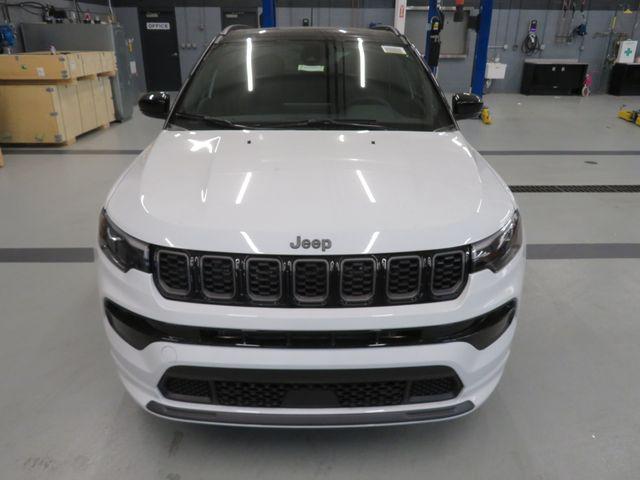 new 2025 Jeep Compass car, priced at $33,702