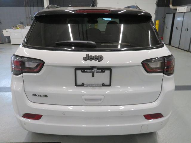 new 2025 Jeep Compass car, priced at $33,702