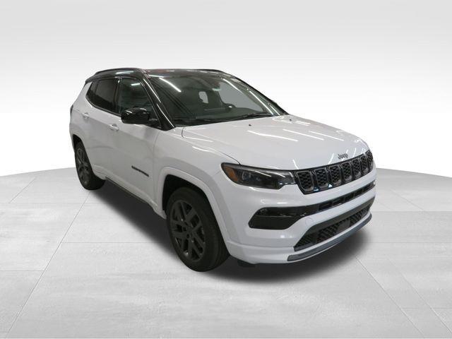 new 2025 Jeep Compass car, priced at $32,702