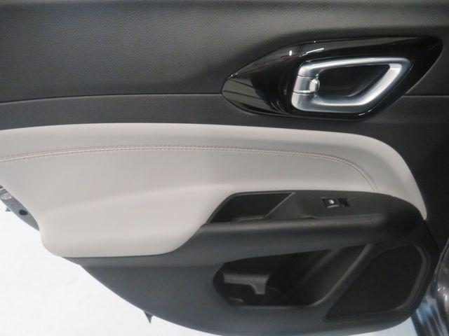 used 2024 Jeep Compass car, priced at $25,799