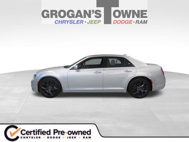 used 2022 Chrysler 300 car, priced at $21,400