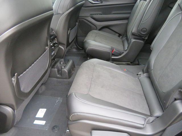 new 2025 Jeep Grand Cherokee L car, priced at $42,985