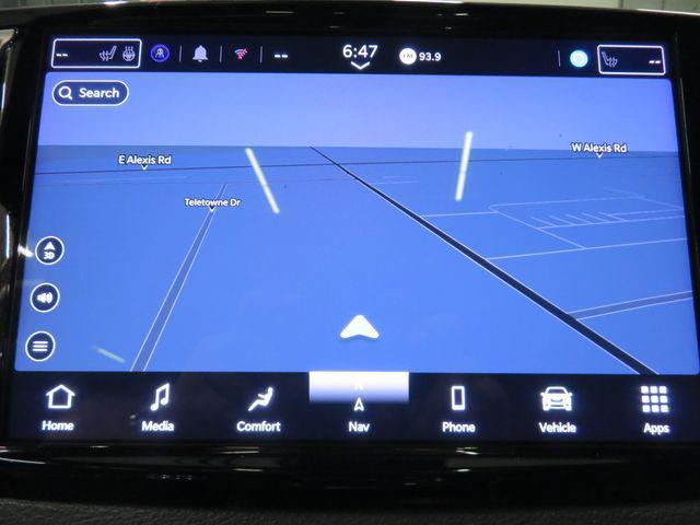 used 2025 Chrysler Pacifica car, priced at $36,953