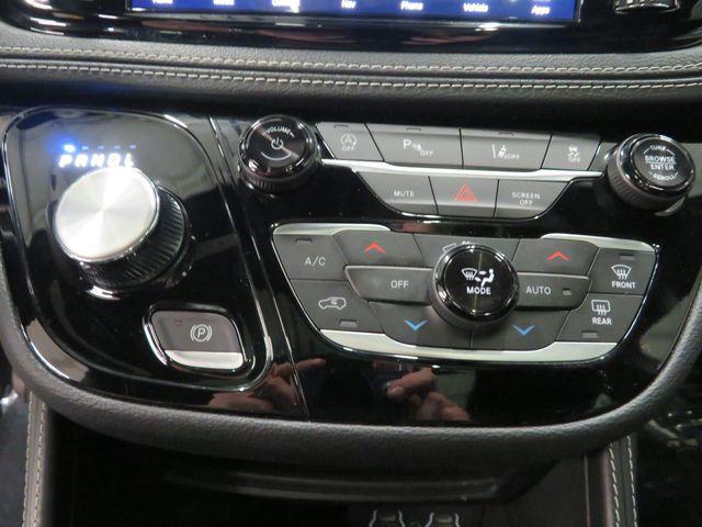 used 2025 Chrysler Pacifica car, priced at $36,953