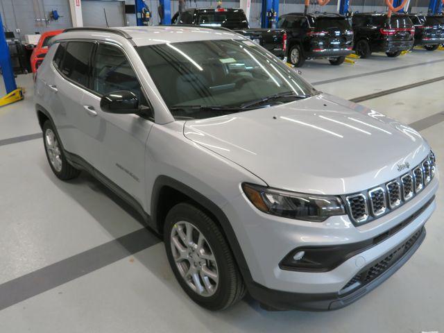 new 2024 Jeep Compass car, priced at $28,840