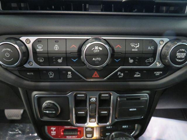 new 2025 Jeep Gladiator car, priced at $47,082