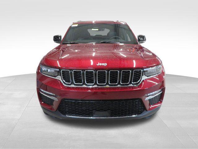 new 2025 Jeep Grand Cherokee car, priced at $45,505