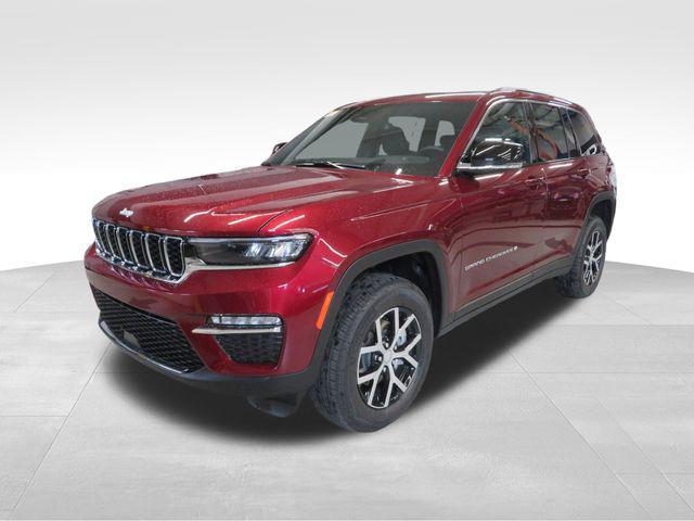new 2025 Jeep Grand Cherokee car, priced at $45,505