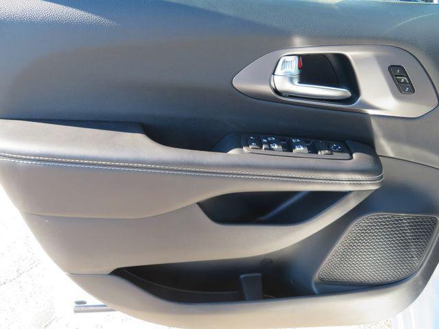 new 2026 Chrysler Pacifica car, priced at $40,014