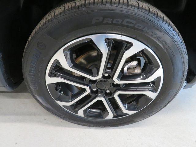 used 2022 Jeep Compass car, priced at $22,941
