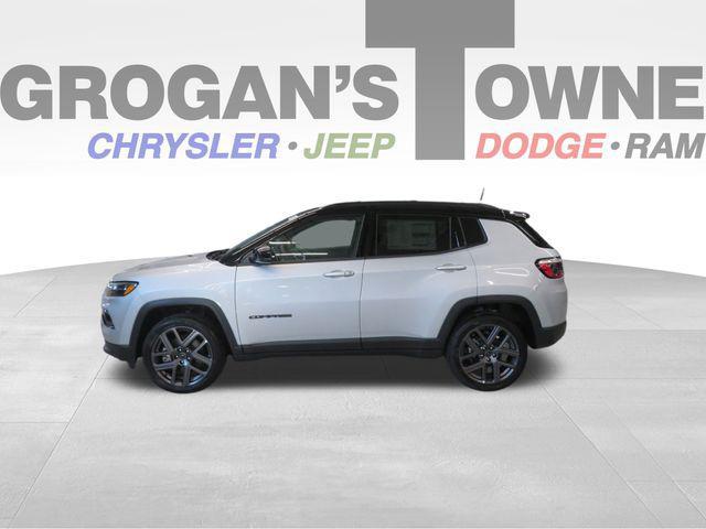 new 2025 Jeep Compass car, priced at $35,592