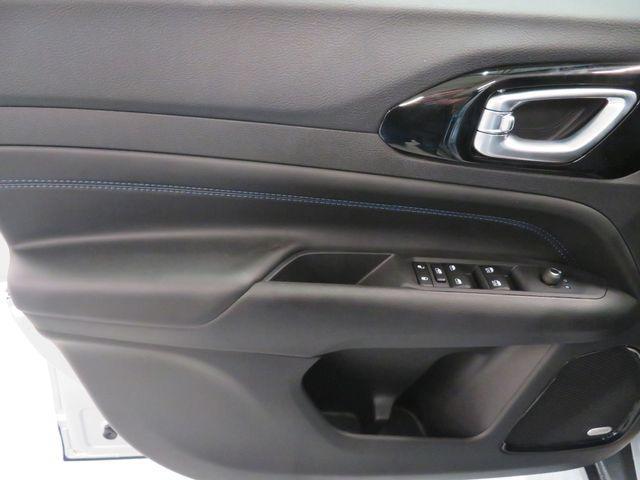 new 2025 Jeep Compass car, priced at $35,592