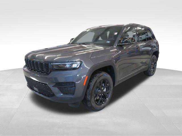 new 2025 Jeep Grand Cherokee car, priced at $42,108