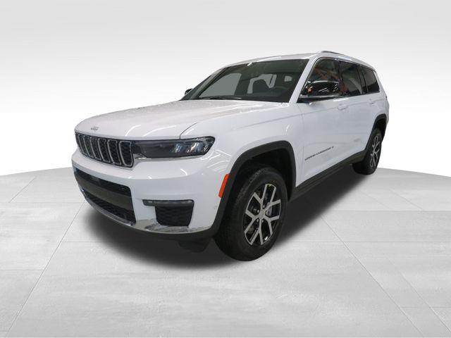 new 2025 Jeep Grand Cherokee L car, priced at $48,005