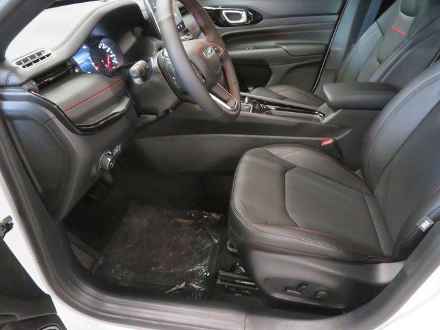 new 2026 Jeep Compass car, priced at $32,890