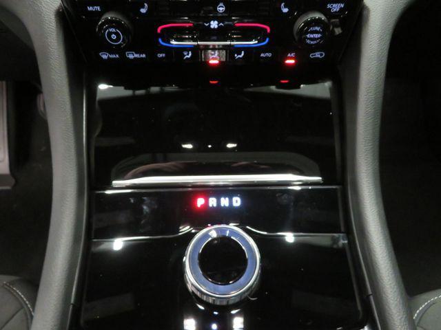 new 2025 Jeep Grand Cherokee L car, priced at $39,964