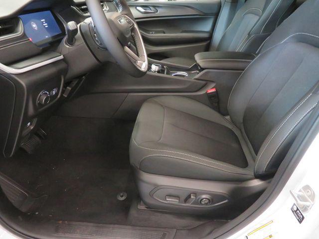 new 2025 Jeep Grand Cherokee L car, priced at $39,964