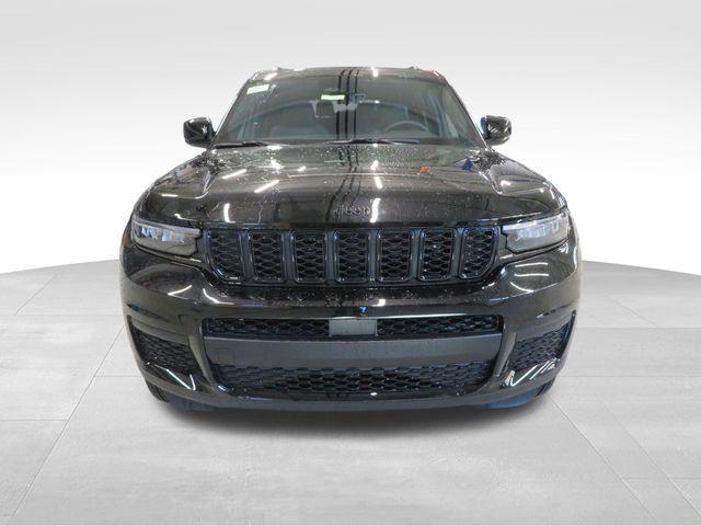 new 2025 Jeep Grand Cherokee L car, priced at $43,701