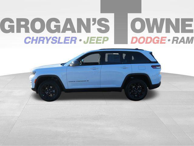 new 2025 Jeep Grand Cherokee car, priced at $40,863