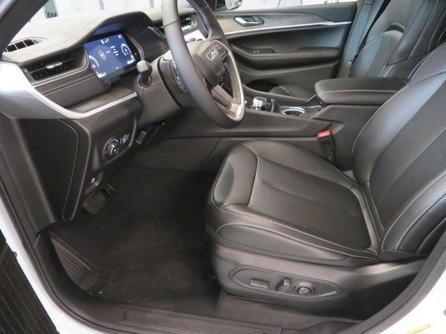 new 2025 Jeep Grand Cherokee L car, priced at $45,958