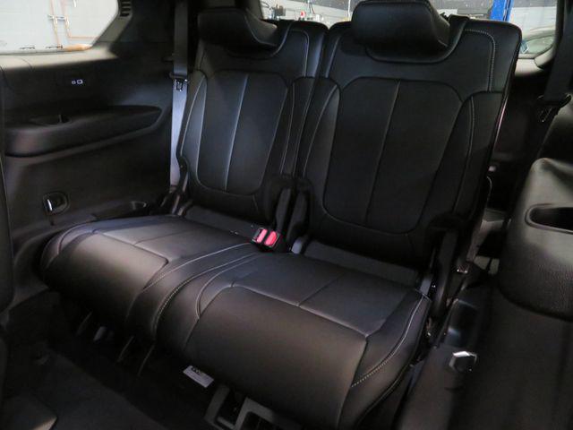 new 2025 Jeep Grand Cherokee L car, priced at $45,958